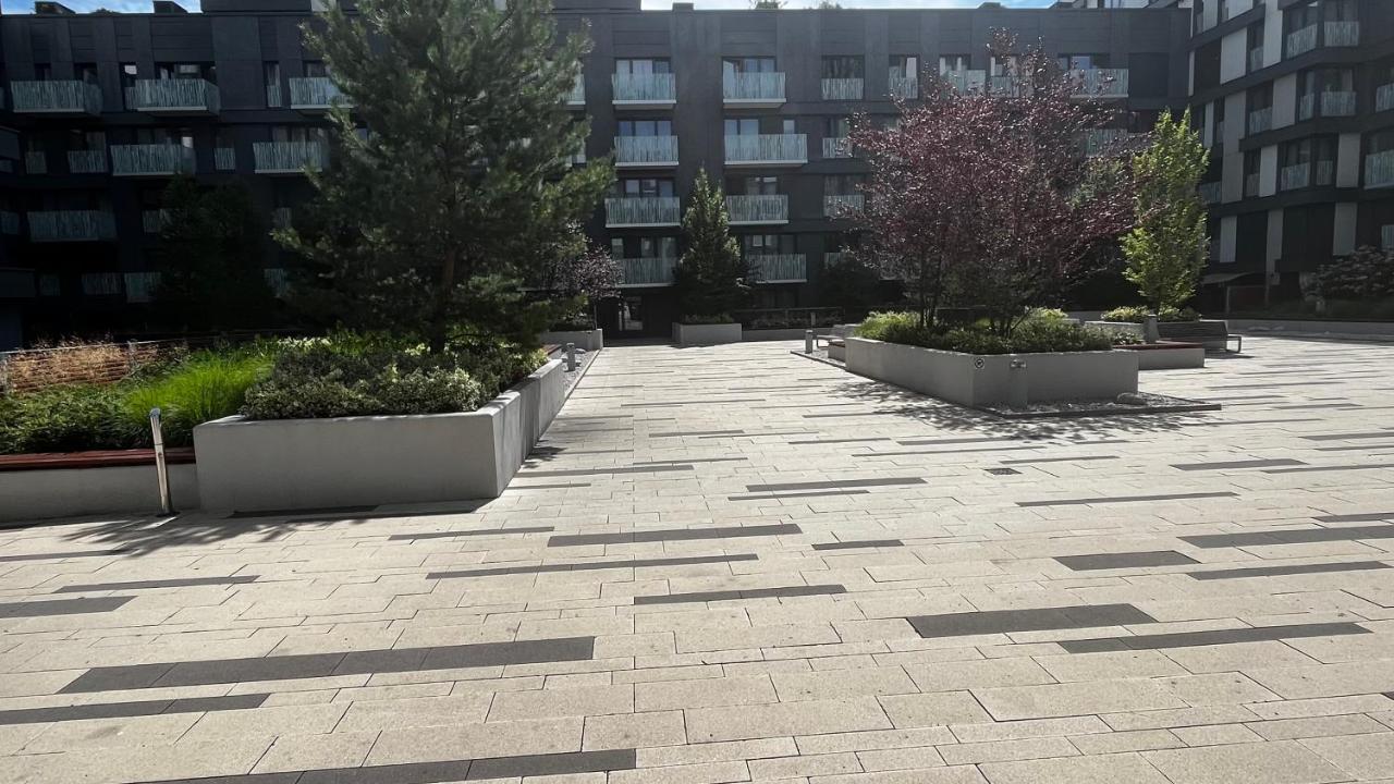 Residence Garden Tower - 8 Min Do Centra, Garaz Prague Exterior photo